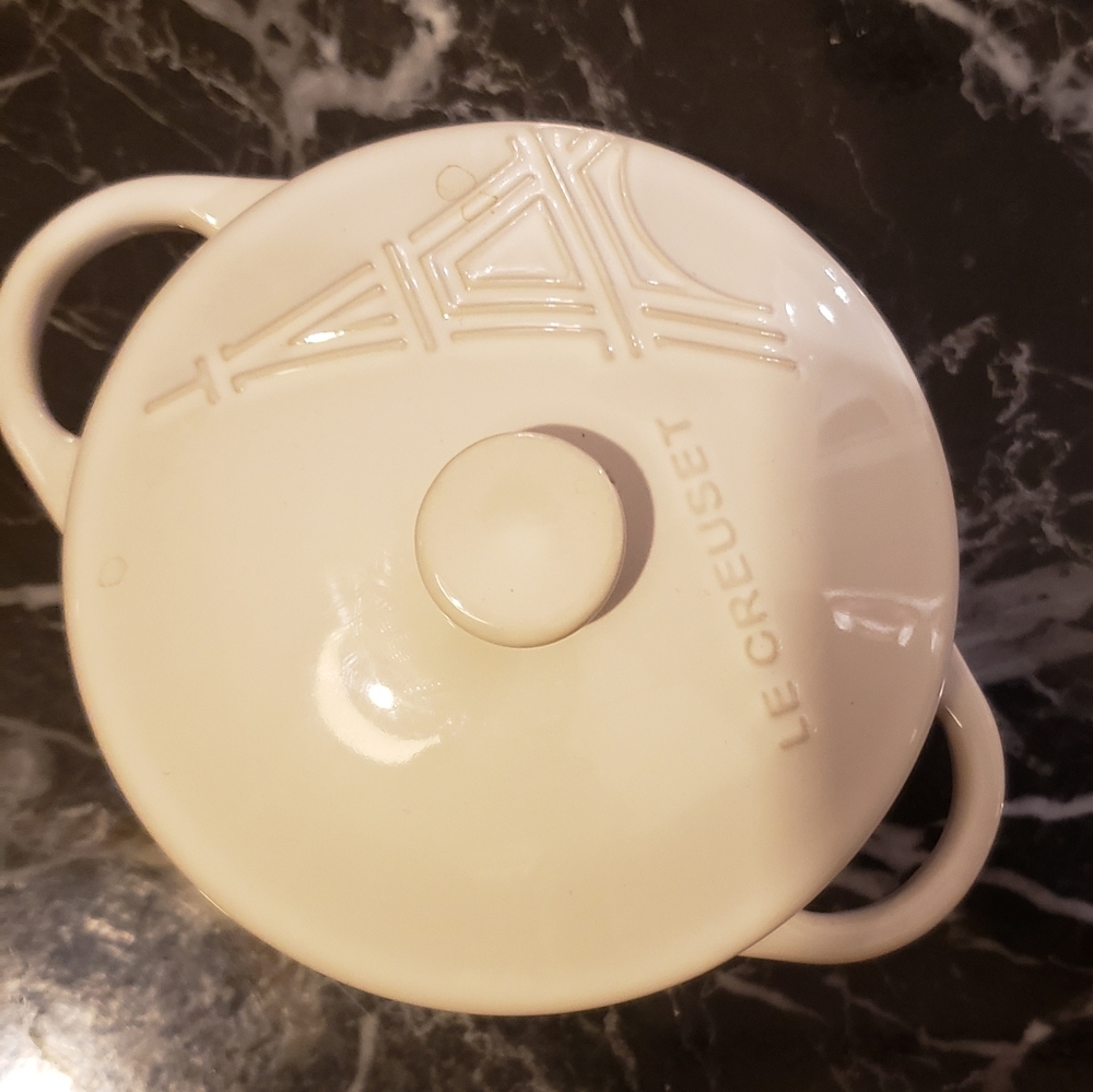 Le Creuset Eiffel Tower Petite Cocotte With Lid, 8 Oz., Indigo - Picture 3 of 4